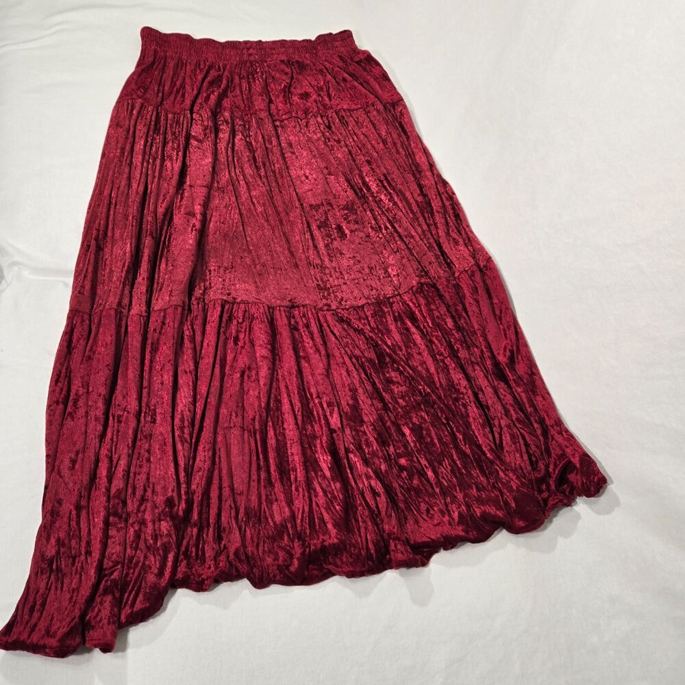 U.S.A Vintage CLIO II 80s Y2K Red Shiny Velvet Tiered Flowy Maxi Skirt Women 2X. - Picture 6 of 17